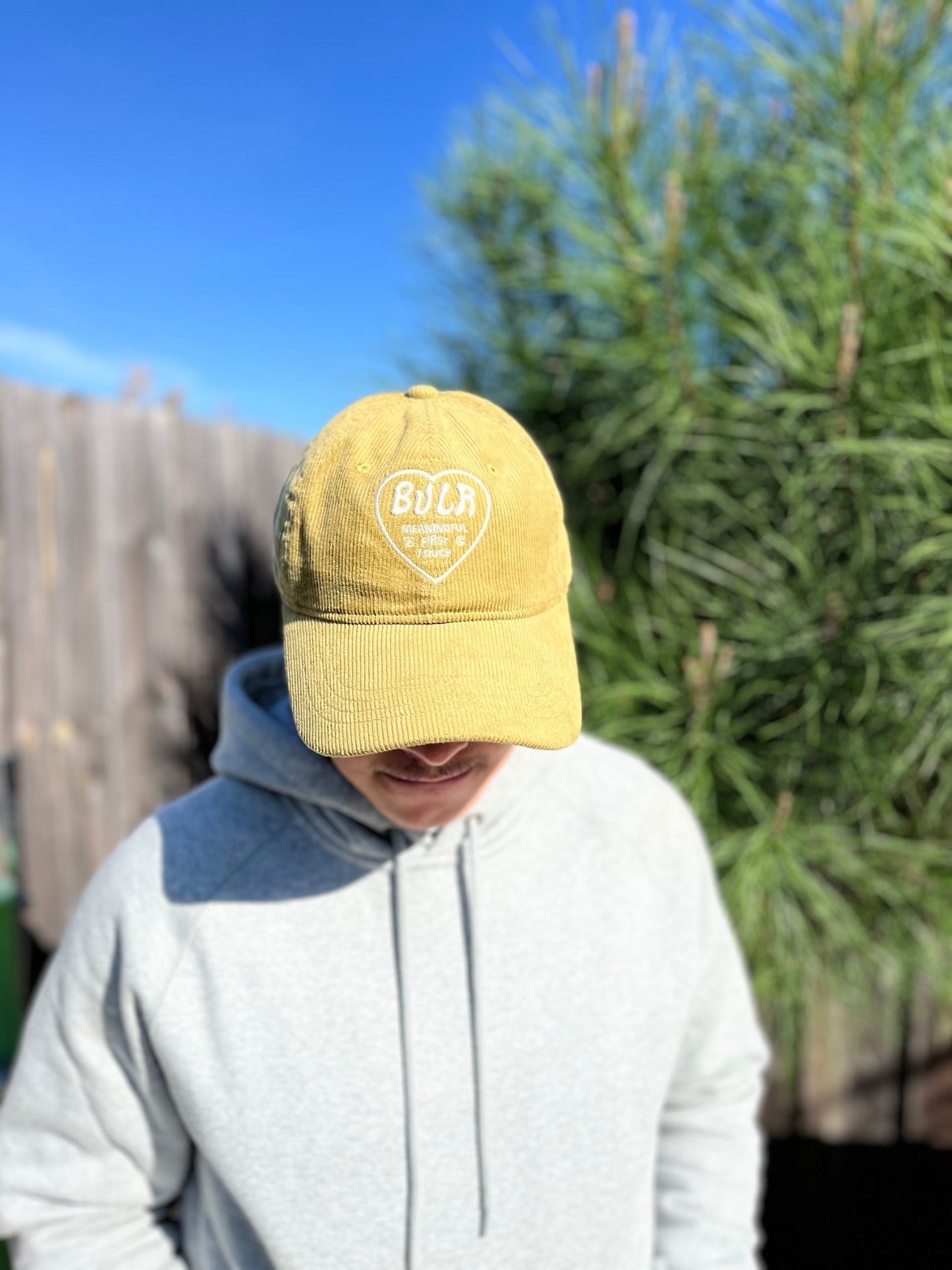 Casquette BULR velours kaki